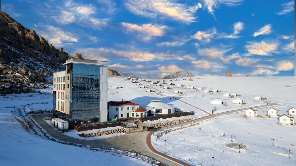 Juulchin Terelj Resort