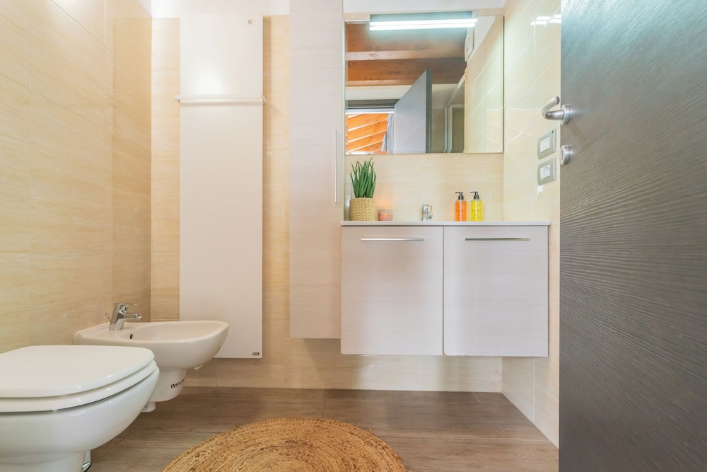 Domus in Como by Rent all Como