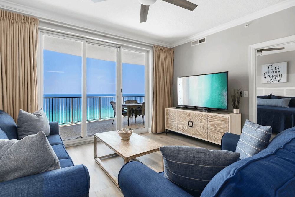 Emerald Isle Resort 1409 Beachfront Access + Chairs Incl Pool, Ocean Views