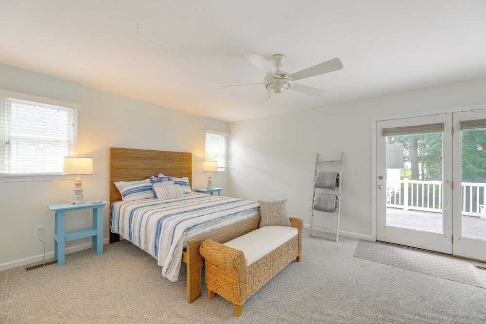 2 Mi to Bethany Beach: Home w/ Furnished Deck