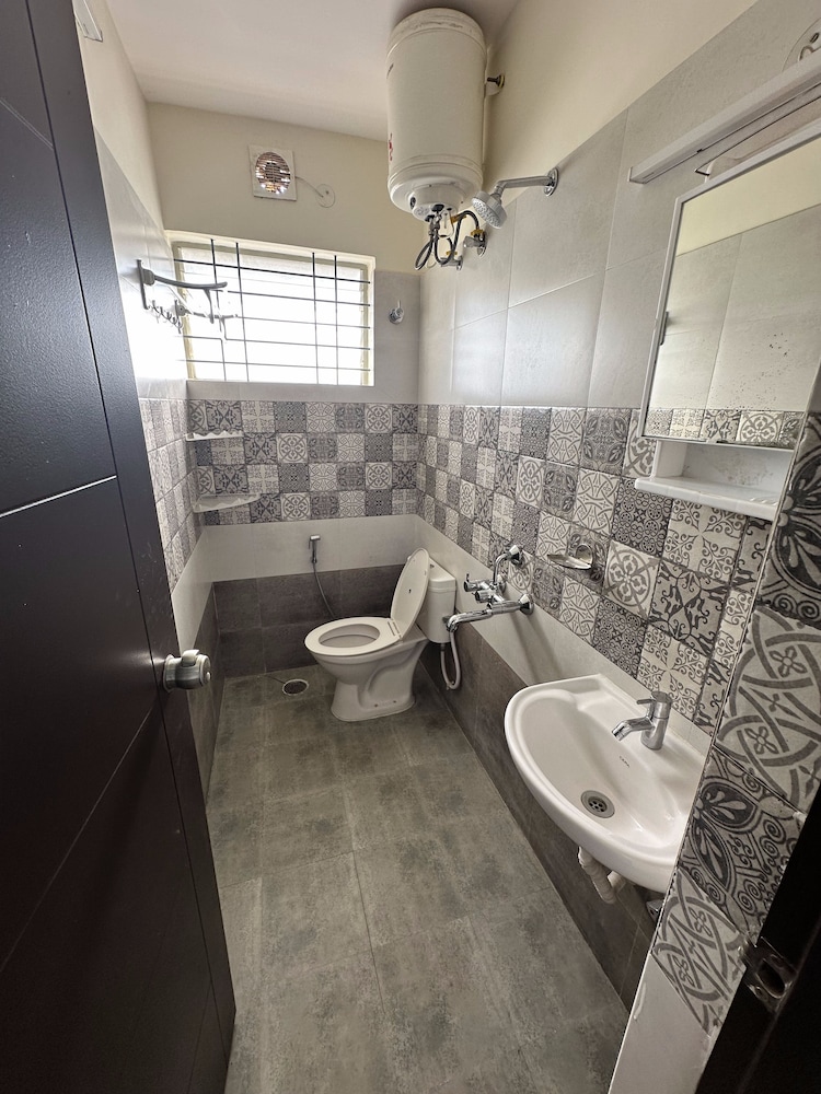 Trinetra Homes 61