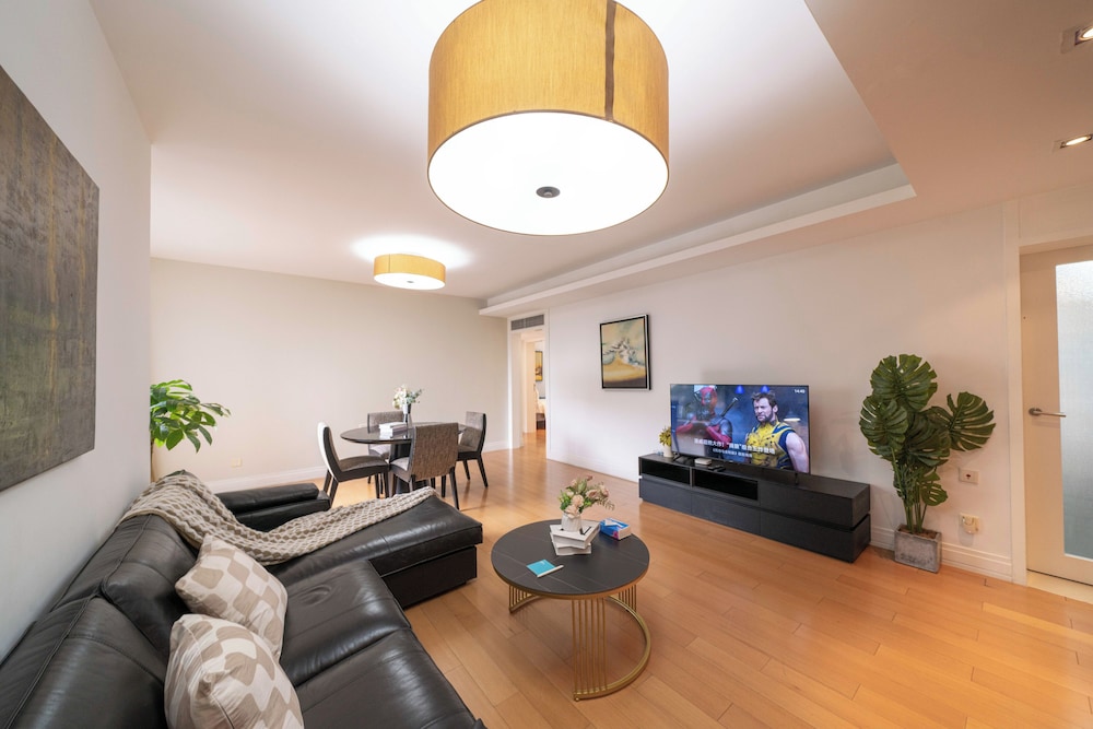 Tyms 3BR 2BA Apartment in Xujiahui