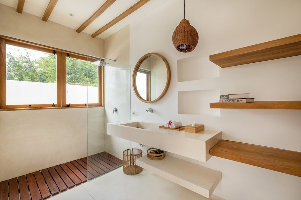 Mr Mrs W Bingin by Alfred in Bali - Brand NEW 3BR Tropical Villa Near Bingin Beach