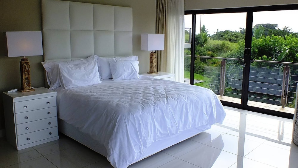 Corals Zimbali - 4 Bedroom view 3