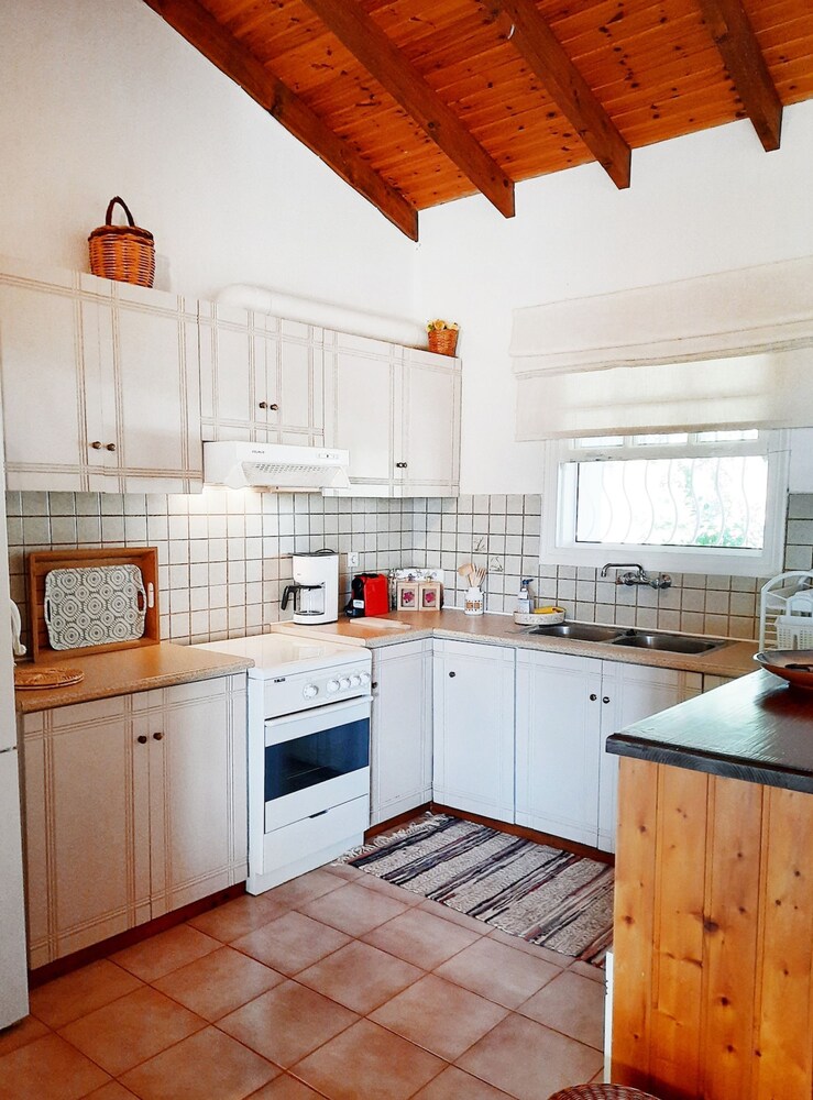 Agrilis Cottage Near the Beach photo 2