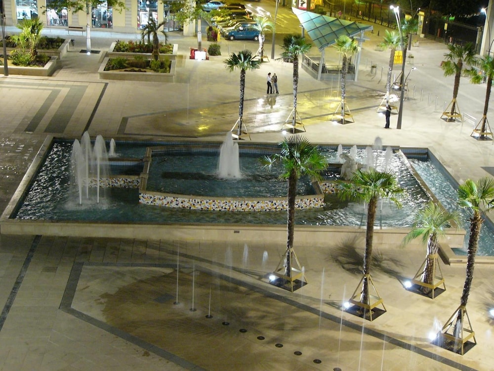 Pau Vacations - Hotel Le Bourbon - Property Image 6