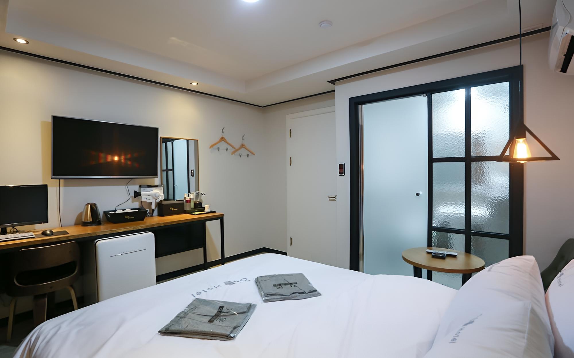Wonju Two Days Hotel view 5