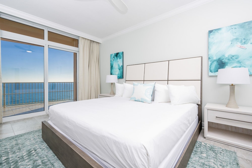 Phoenix Gulf Towers 1708 4 Bedroom Condo