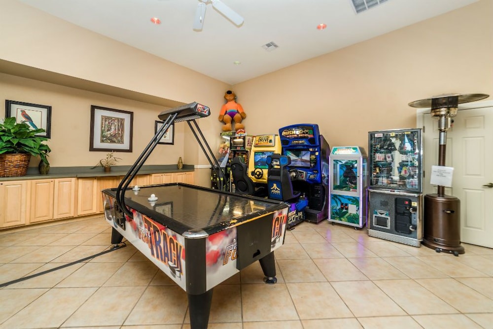 Ec21ha - 3 Bedroom Townhome In Villas at Seven Dwarfs Lane, Sleeps Up To 6, Just 6 Miles To Disney