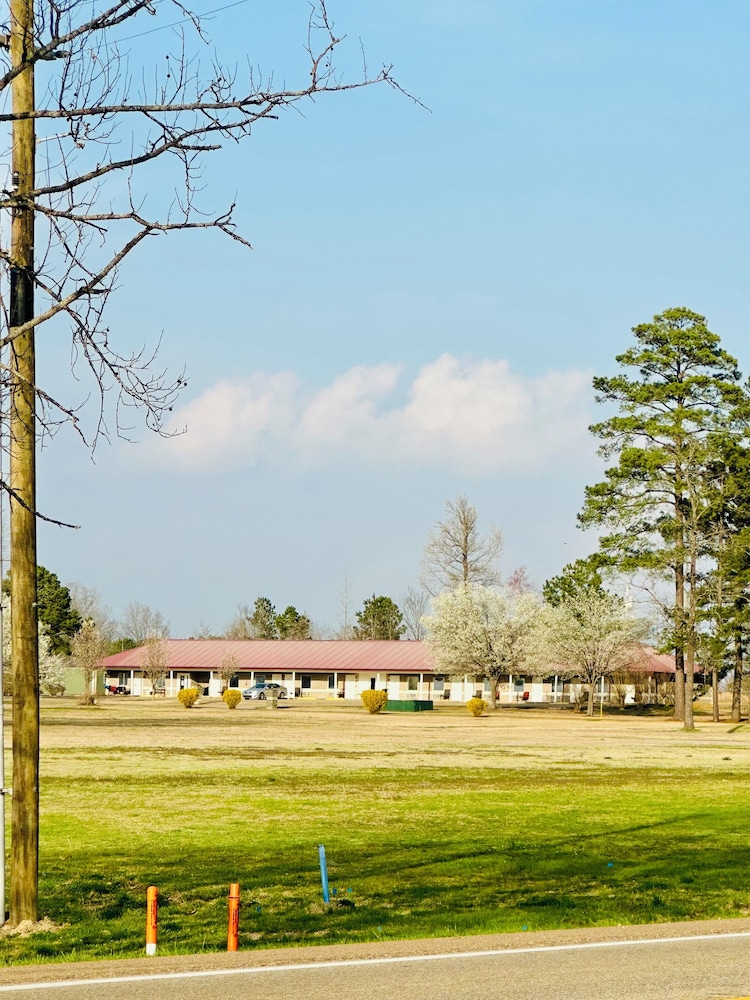 DeQueen Golf and Country Club
