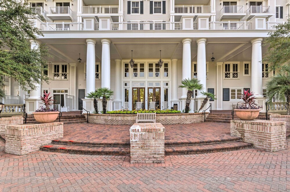 Brilliant Resort Studio By Baytowne Wharf! view 4