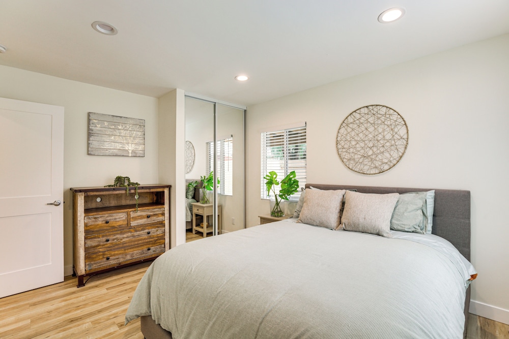 1 Mi to Chula Vista Bayfront: Home w/ Patio!