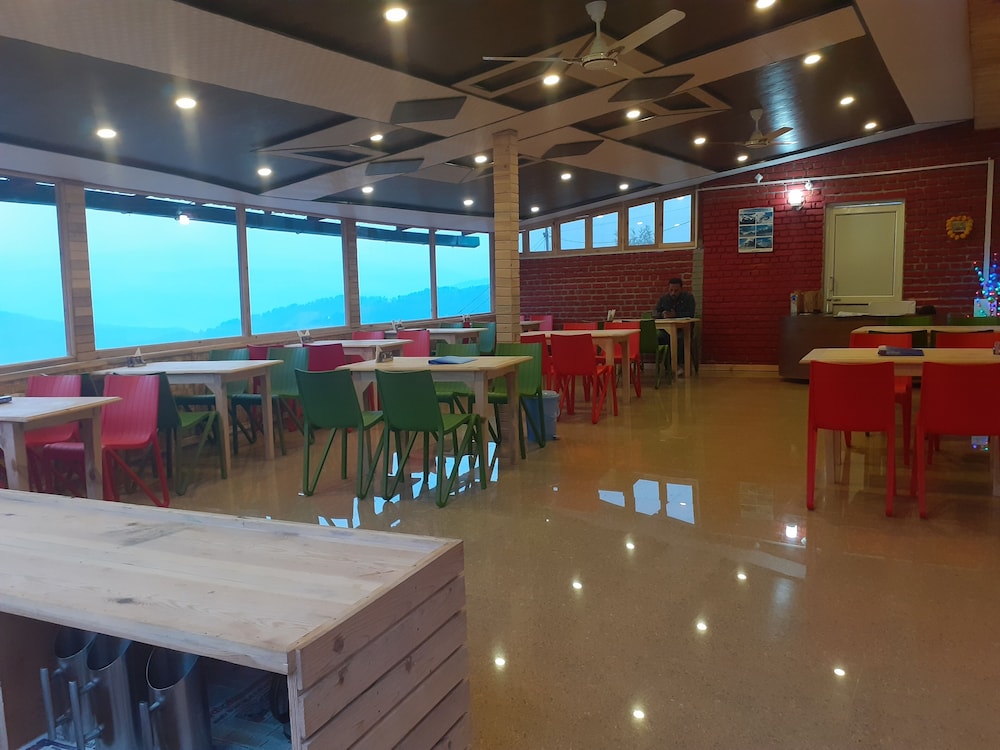 Hotel Sumit Kausani