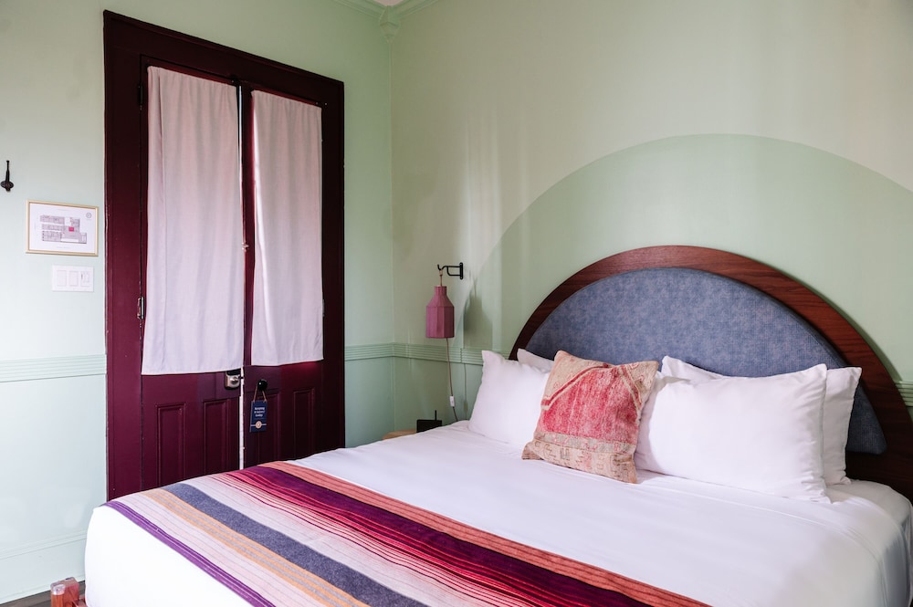 The Frenchmen New Orleans by Kasa Living