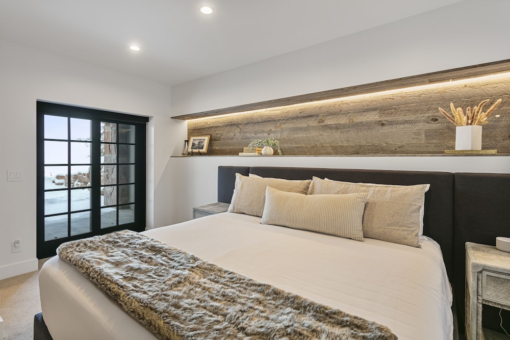 50 - Six Bedroom with Spa Stag Lodge 6 Condo