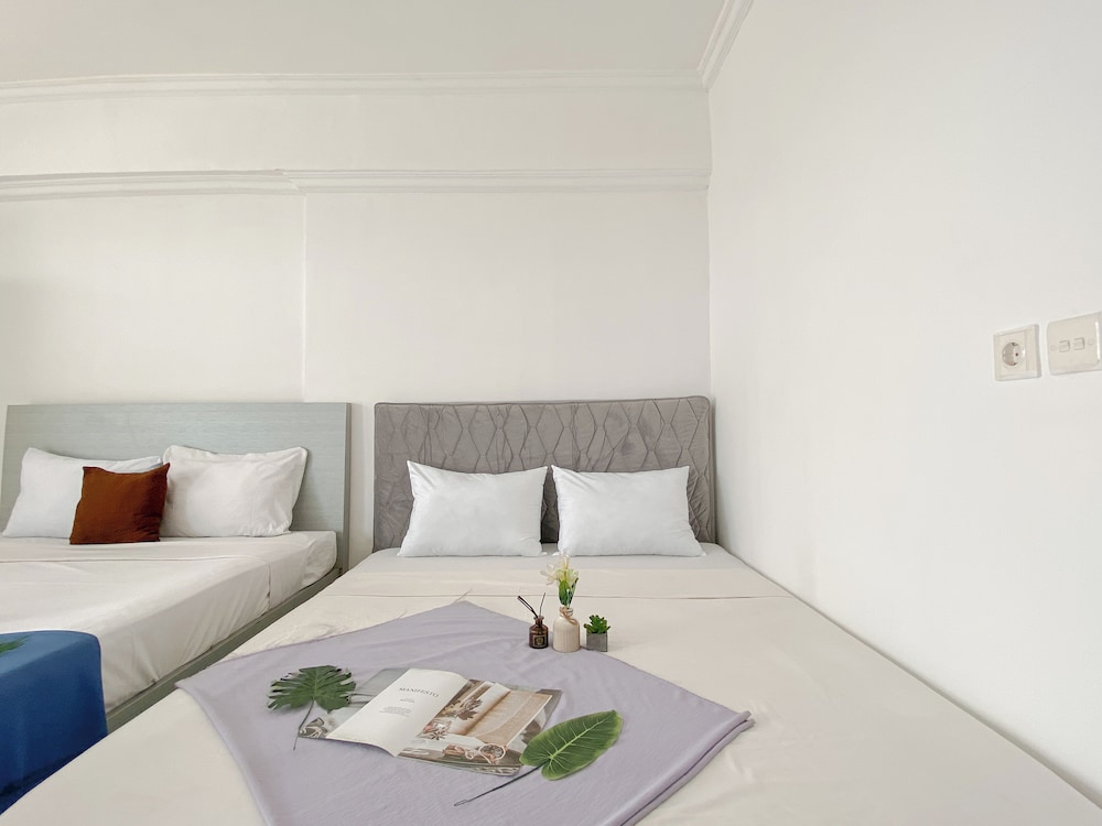 Cozy And Good Studio Room At Park View Condominium Apartment