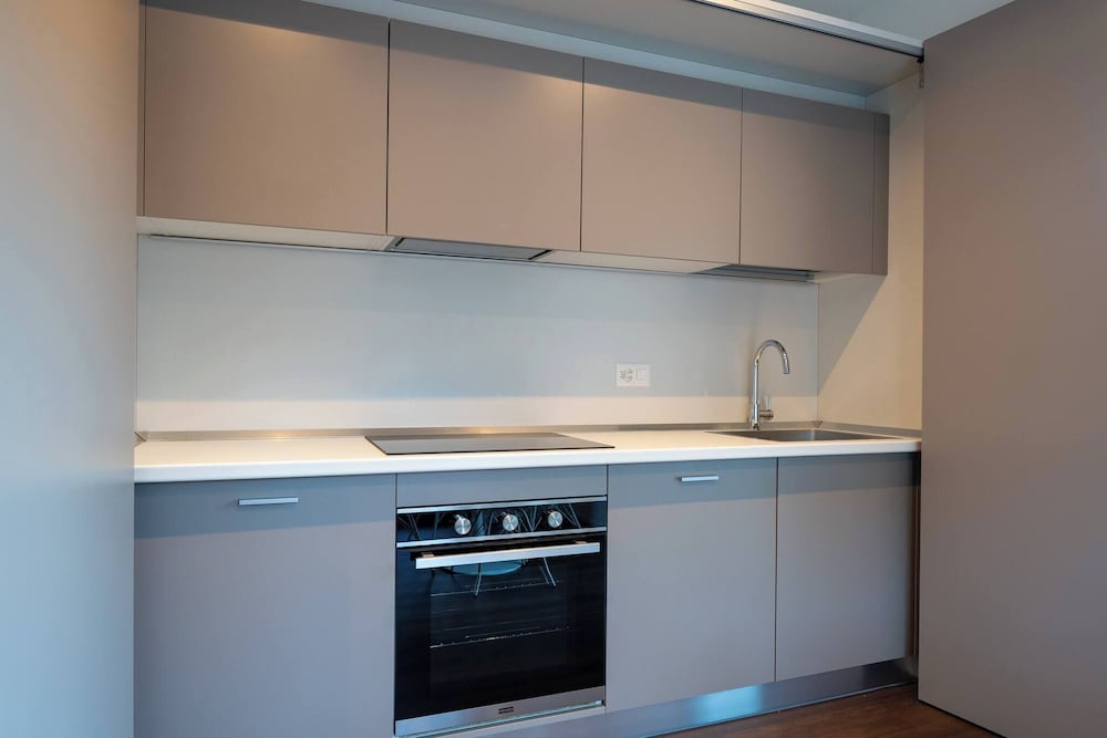 Lugano Suite Modern Concept 3
