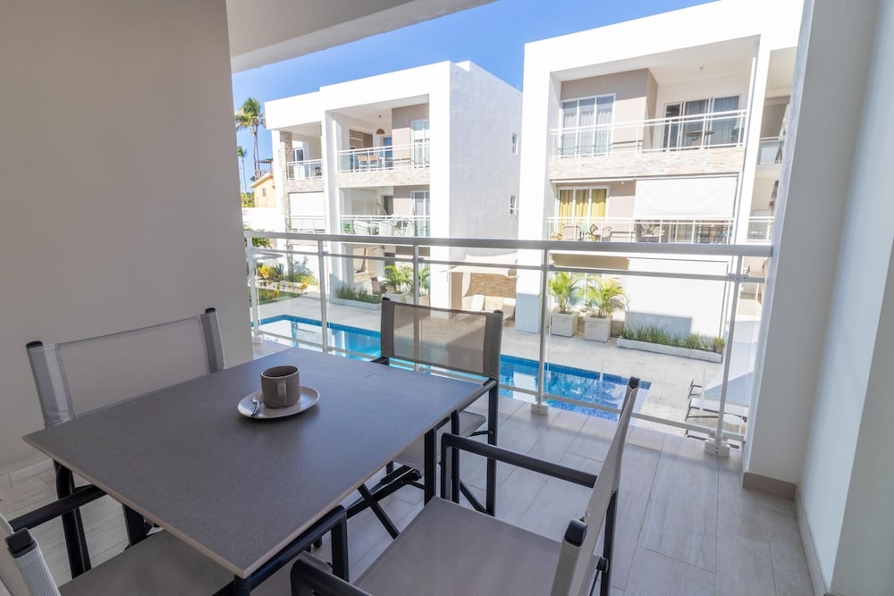 Modern 2-br Apartment in Paseo del Mar - Bavaro view 5