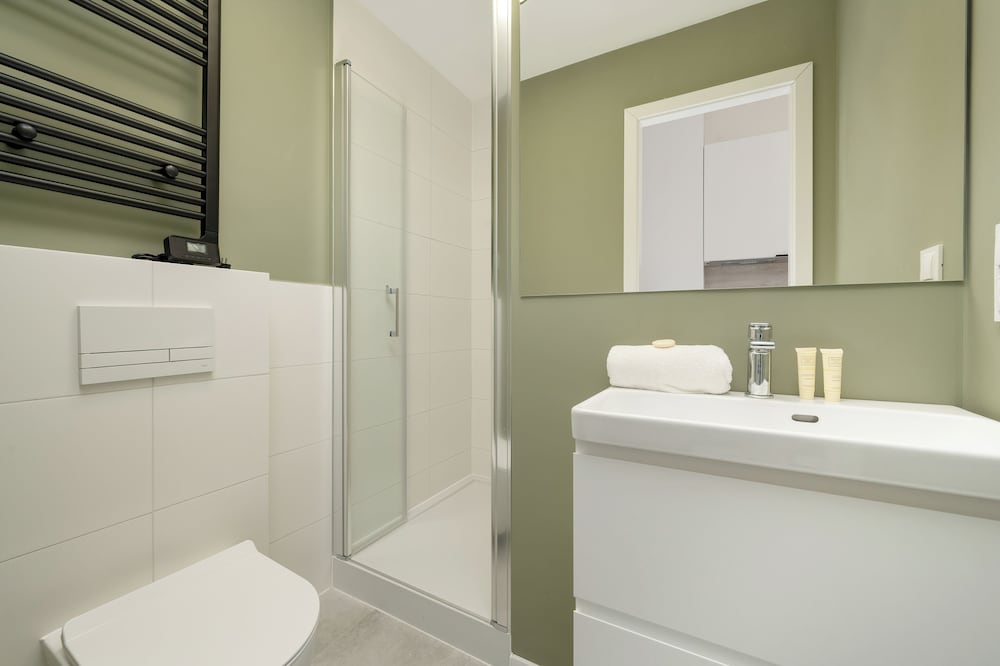 Comfortable Wroclaw Studio by Renters