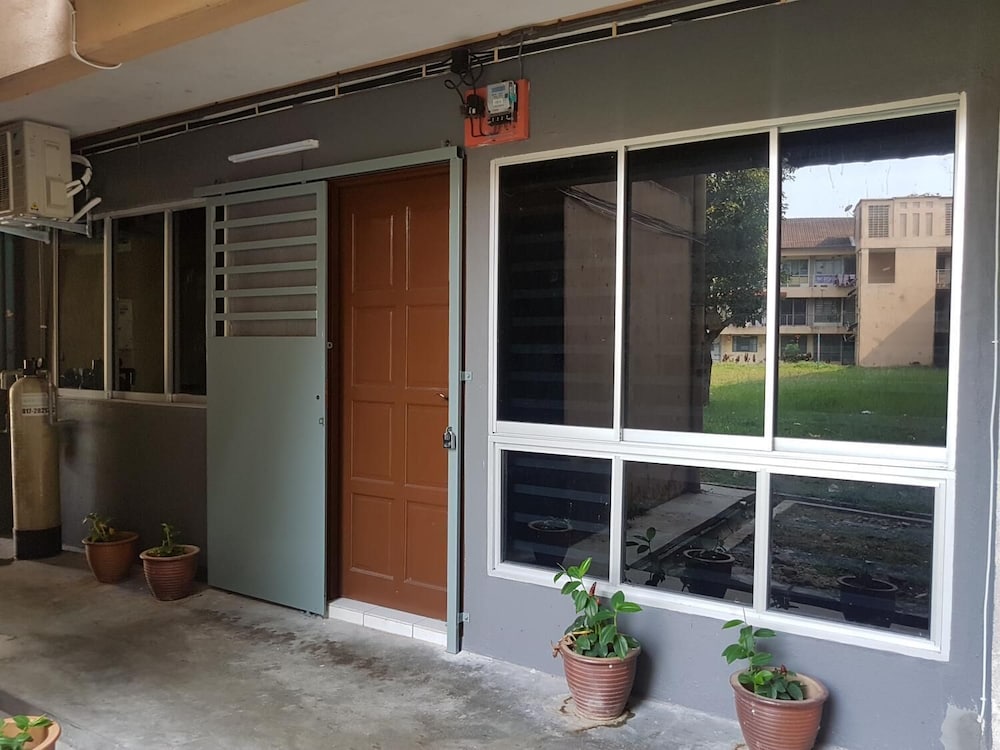 Araaz Homestay photo 4