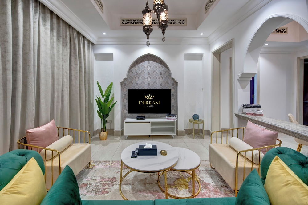 Durrani Homes - Souk Al Bahar Living Besides Burj khalifa & Fountain