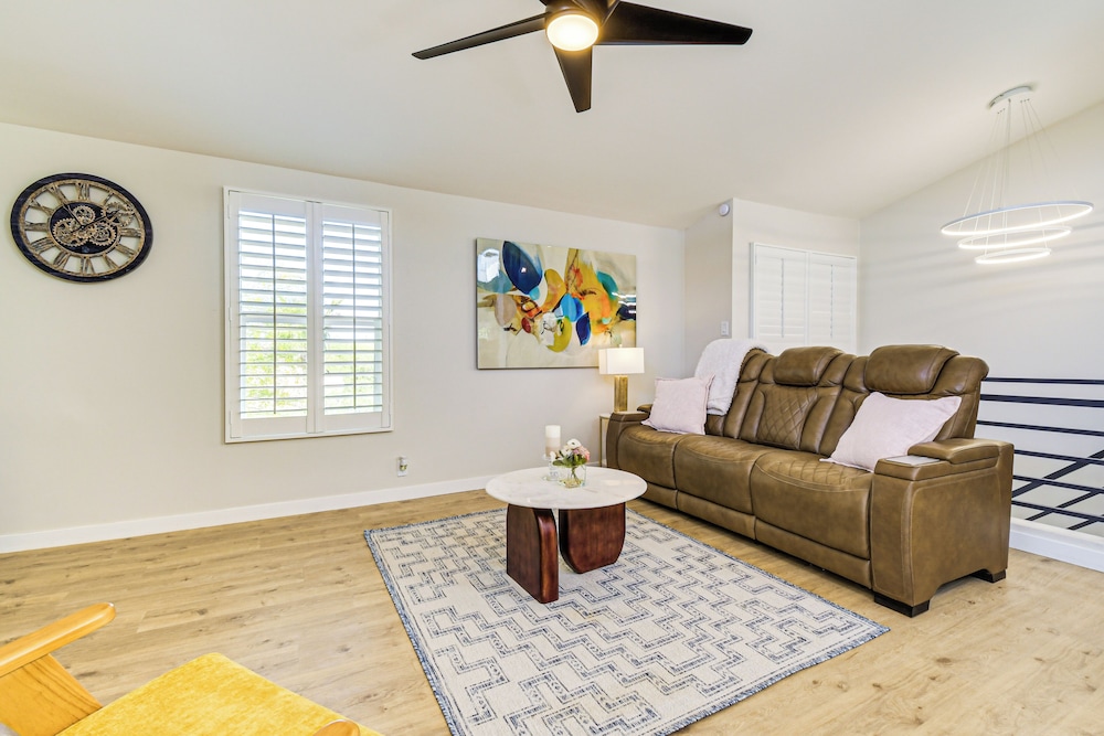 Private Pool & Patio: Fountain Hills Family Home
