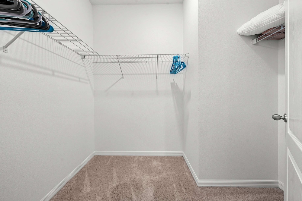 Themed 6BR Home Game Room Pool Sleeps 16