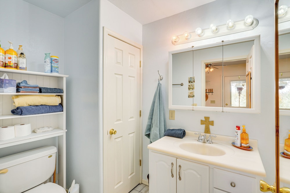 Walkable Studio w/ Patio in Tucson!