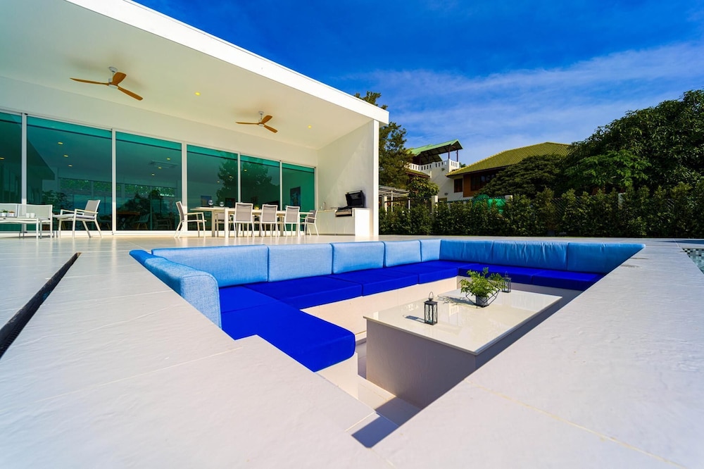 Luxury Villa at Palm Hills GolfClub PH4A
