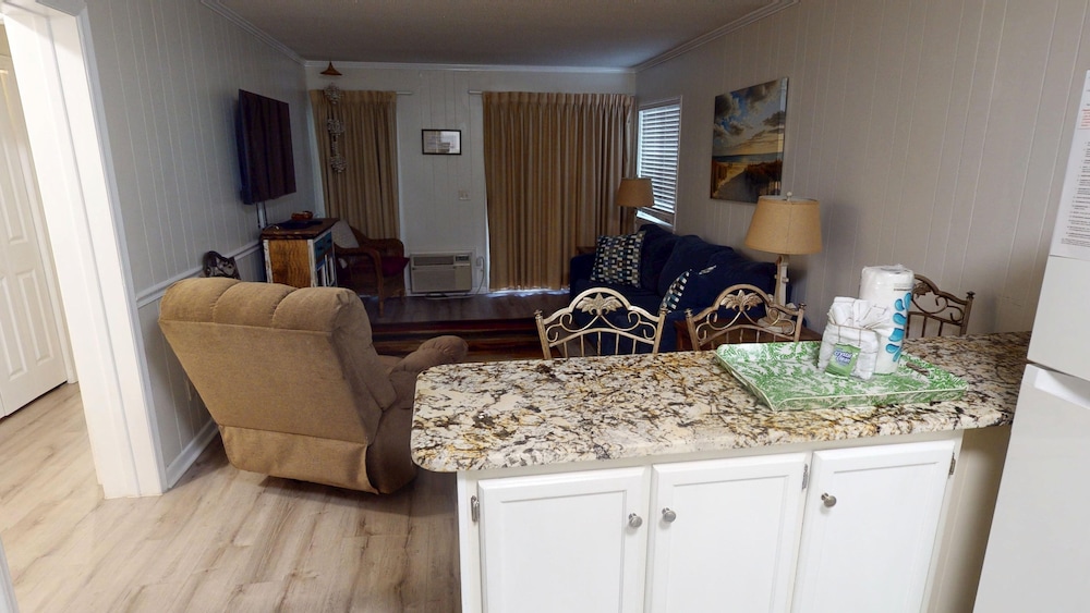 A Place At The Beach V A109 2 Bedroom Condo