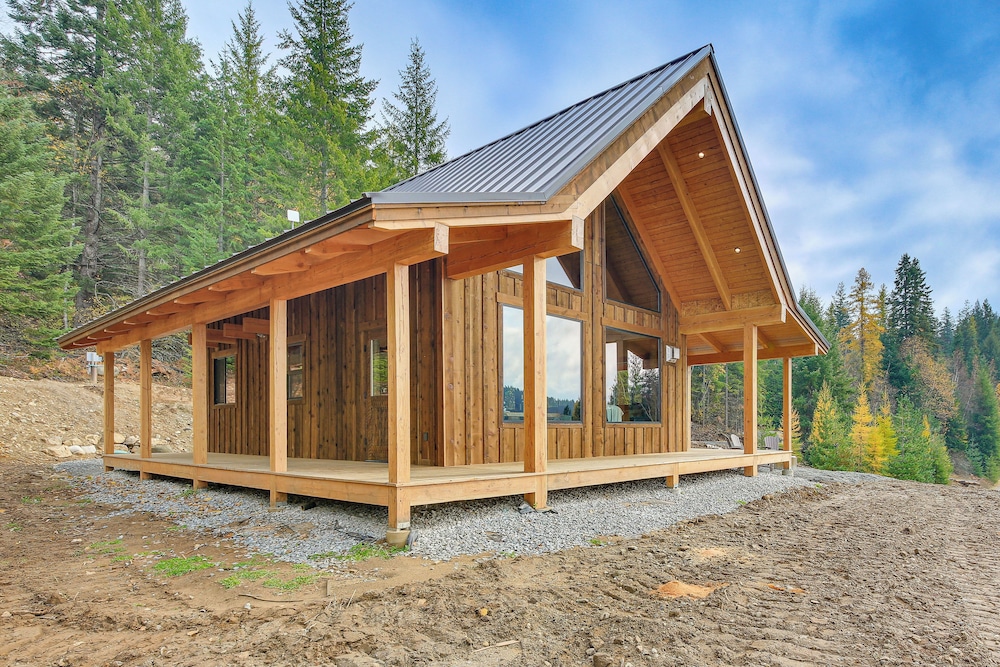 Mtn Valley Views! Cabin 6 Mi to Lake Pend Oreille
