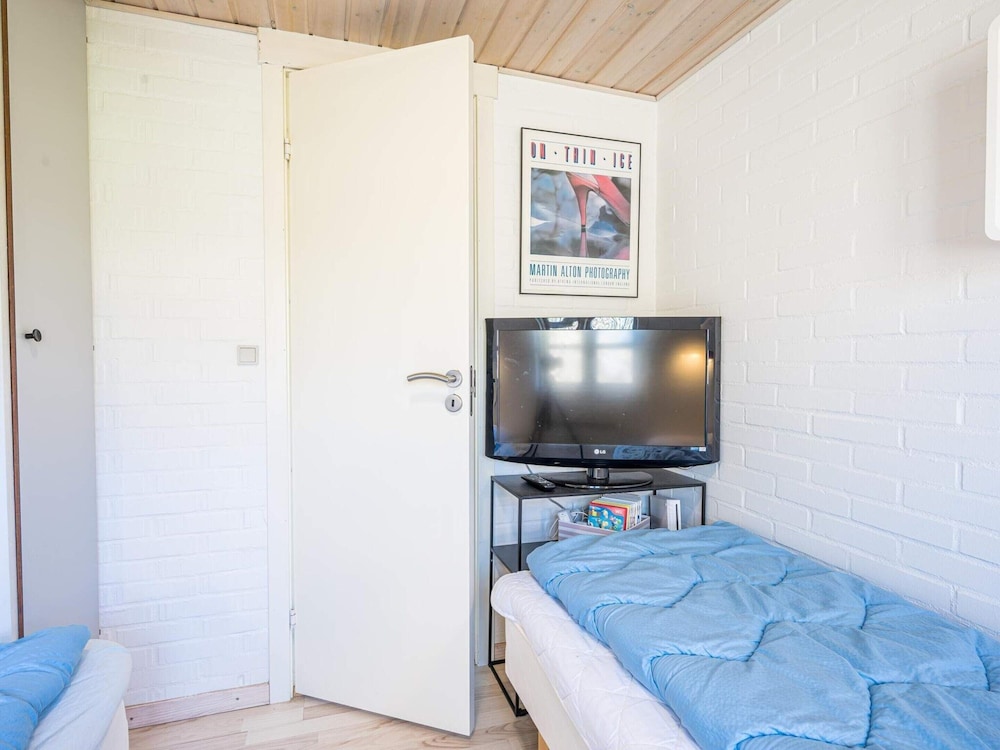 6 Person Holiday Home in Tarm
