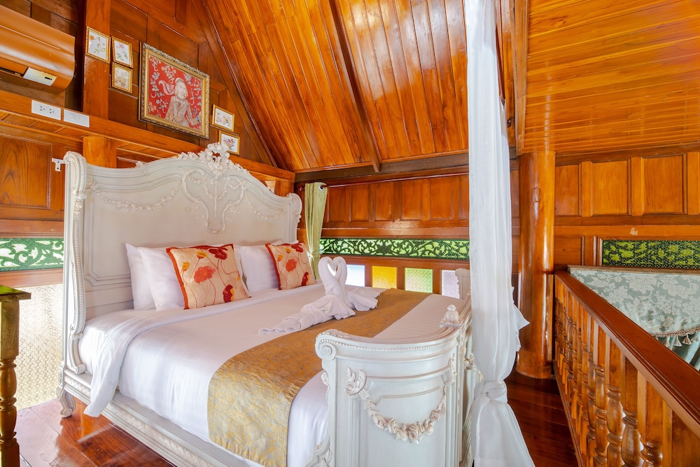 Royal Thai Villas Phuket