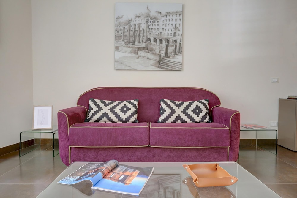 Rm-h501-gpsc20b1 Colosseo Gardens - C2