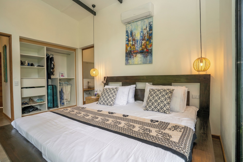 Anusara Dream House