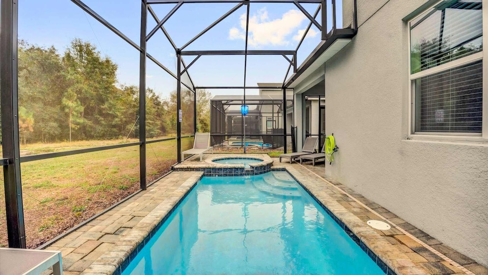 Upstay: Large Resort Home w Private Pool & Hot Tub