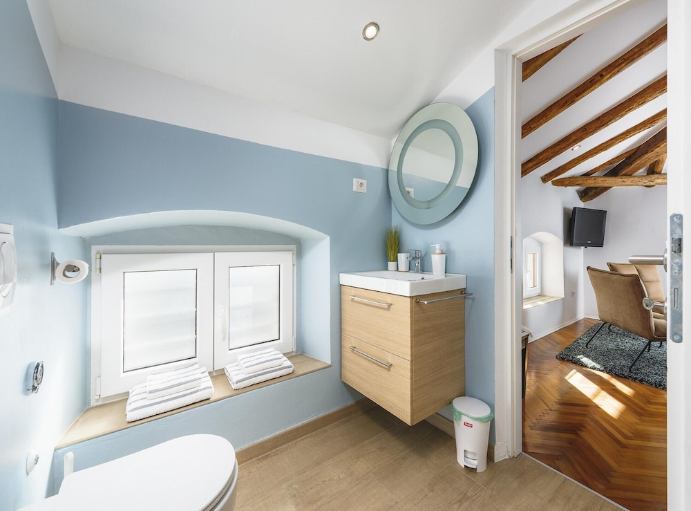 Cozy Apartment for Smaller Groups