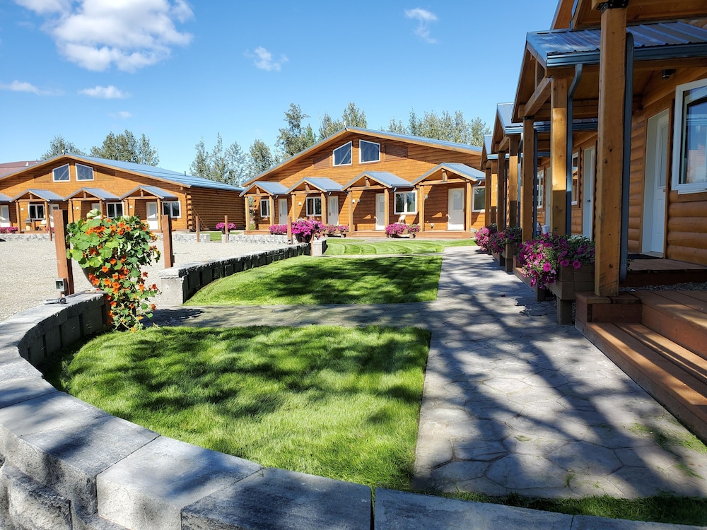 Delta Accommodations-Alaska Country Inn view 3