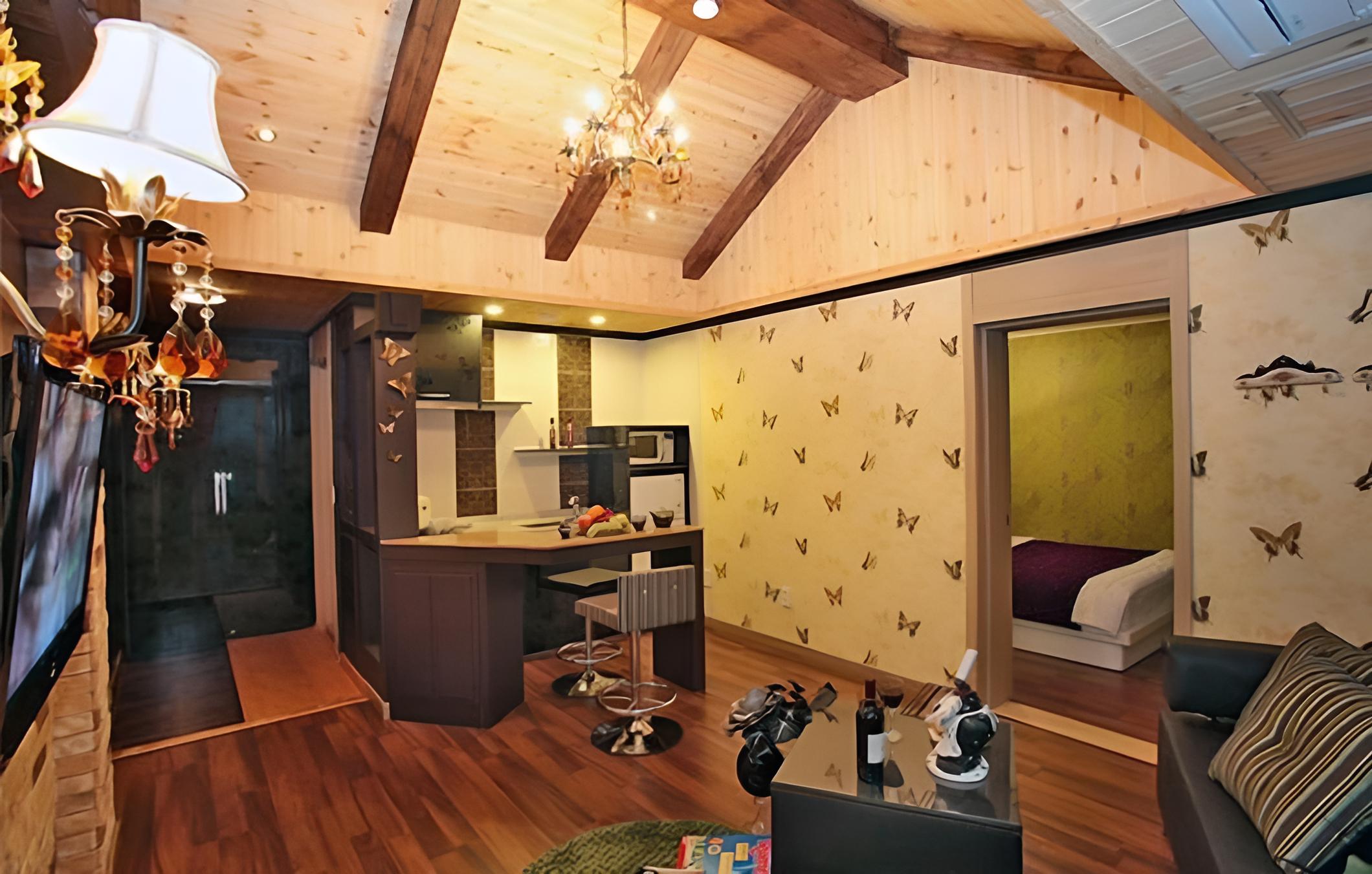 Taean Golden Wave Pension