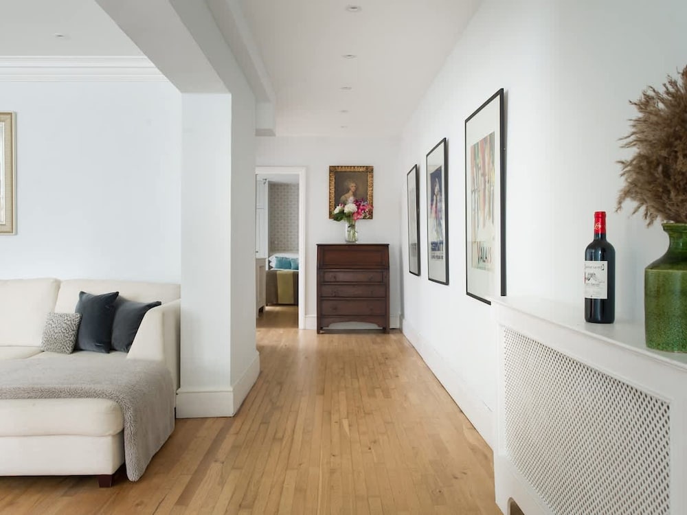 Notting Hill Holland Park 2 Bed