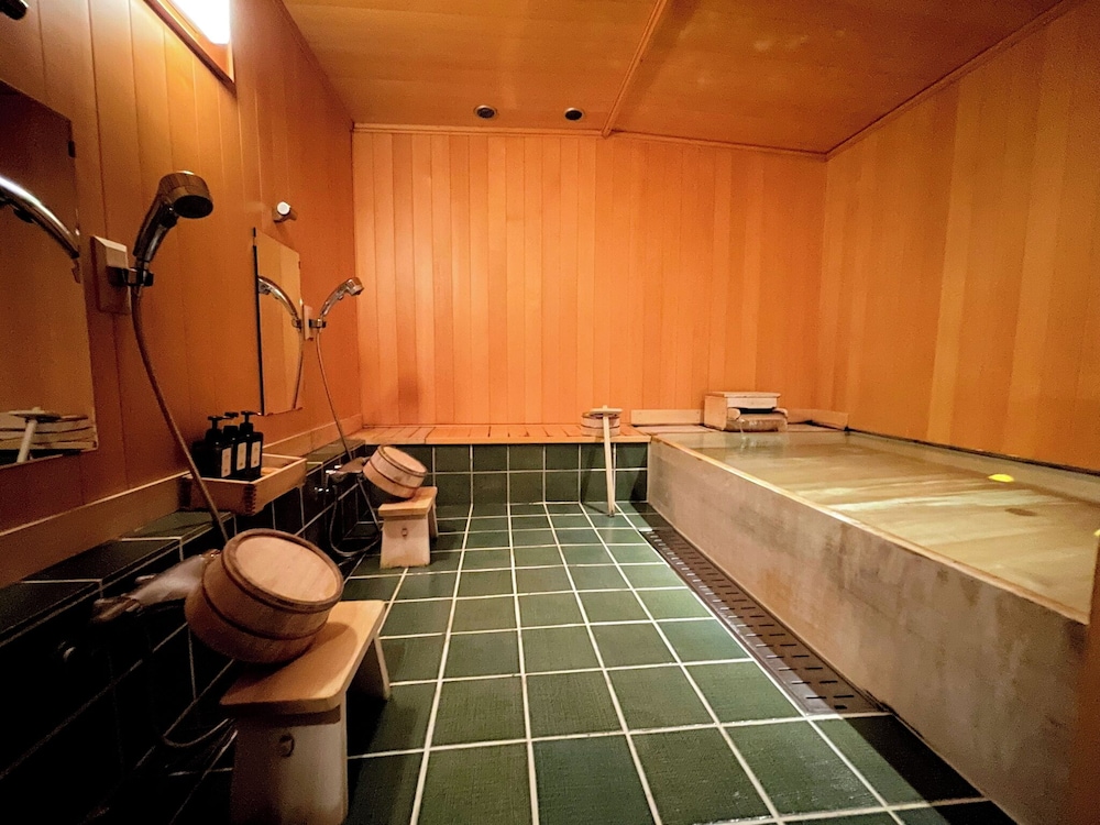 Yuzuya Ryokan