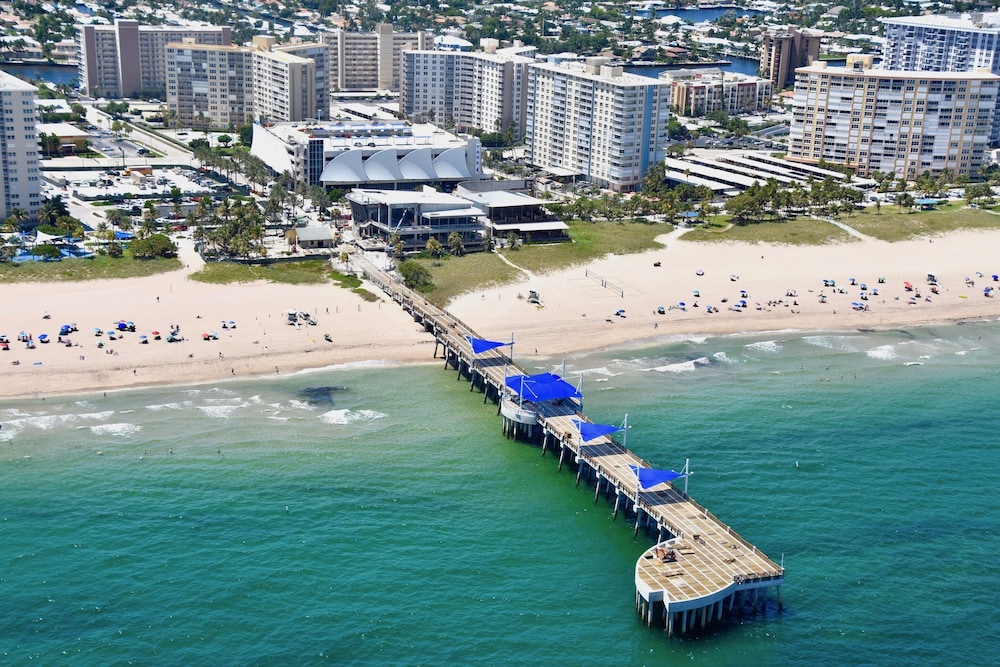 Bahama Beach Club of Pompano