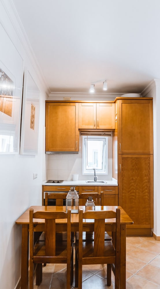 Quinta Velha Pool Terrace Flat15