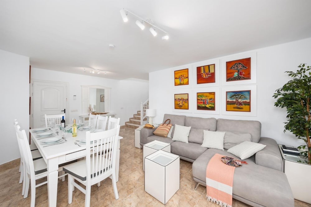 Villa Dulce in Tias With 4 Bedrooms and 2 Bathrooms