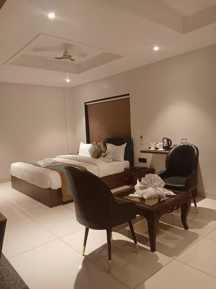 Hotel Kamakhya Inn