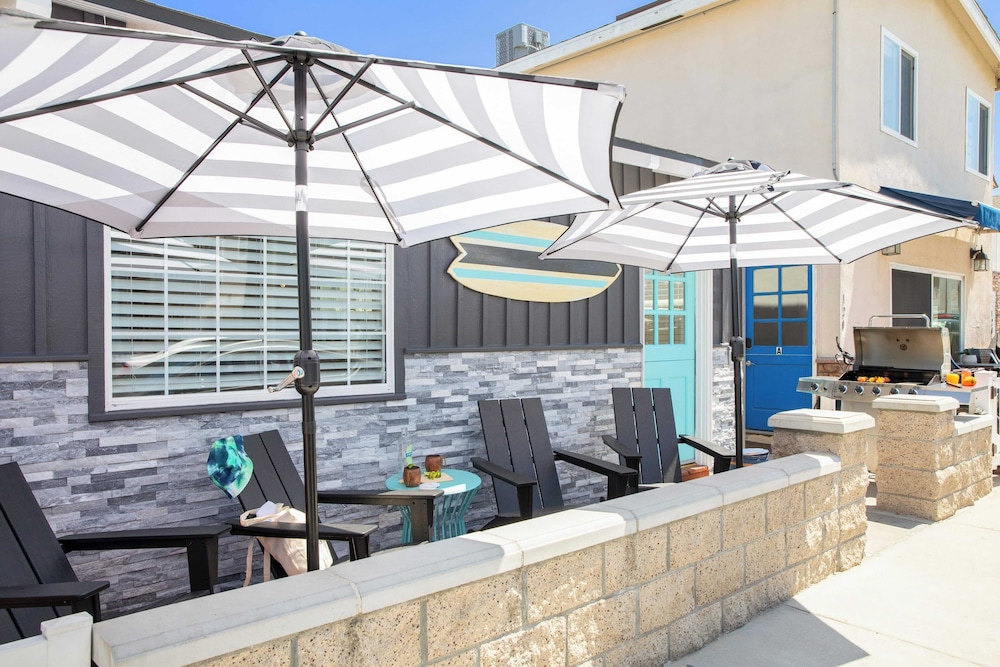 Surfrider Buyout by Avantstay 2 Home Buyout By the Beach!