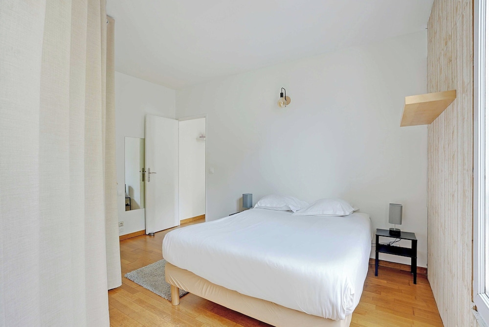 Bright Apartment 1br/2p - St Ouen
