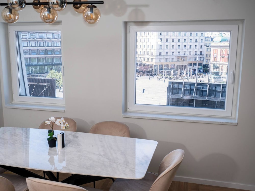 Residence Republic Square- Luxury at Top Location