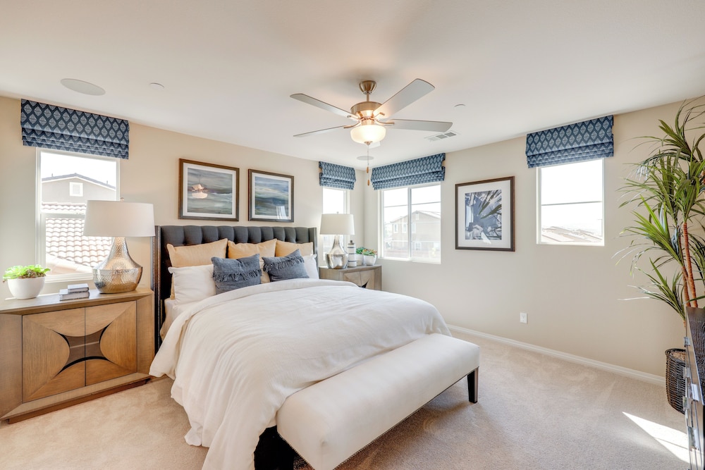 Pool Access & Mtn Views: Family Haven in Beaumont!