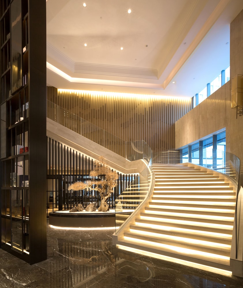 Nanning Vacations - Echarm Hotel Zhaoyang Culture Palace Dossen - Property Image 3